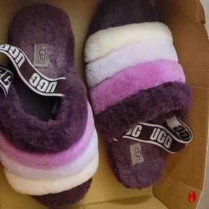 Ugg fluff yeah slides
